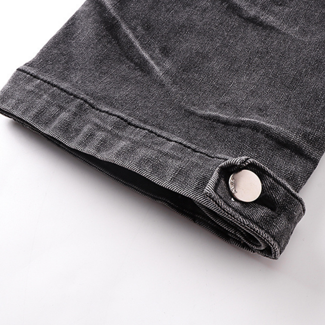 Amr Jeans