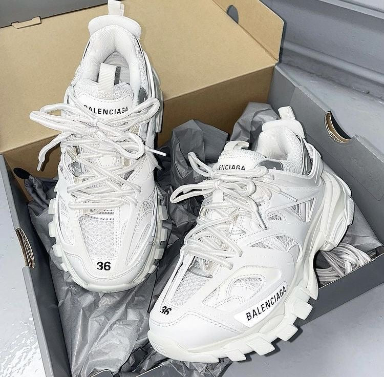 LAGA™ - SNEAKER